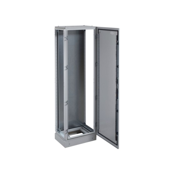 Samostojeći metalni ormar sa postoljem i montažnom pločom, dimenzija 1900x600x400mm